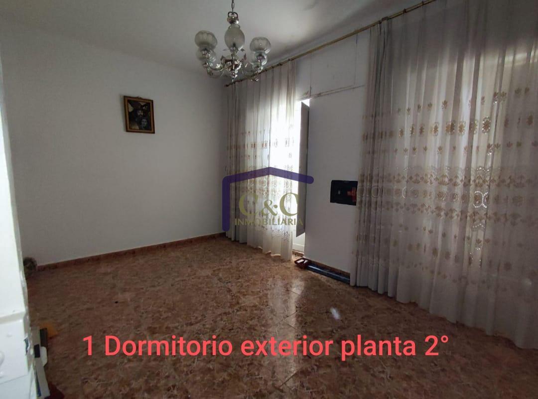 Venta de casa en Manzanares