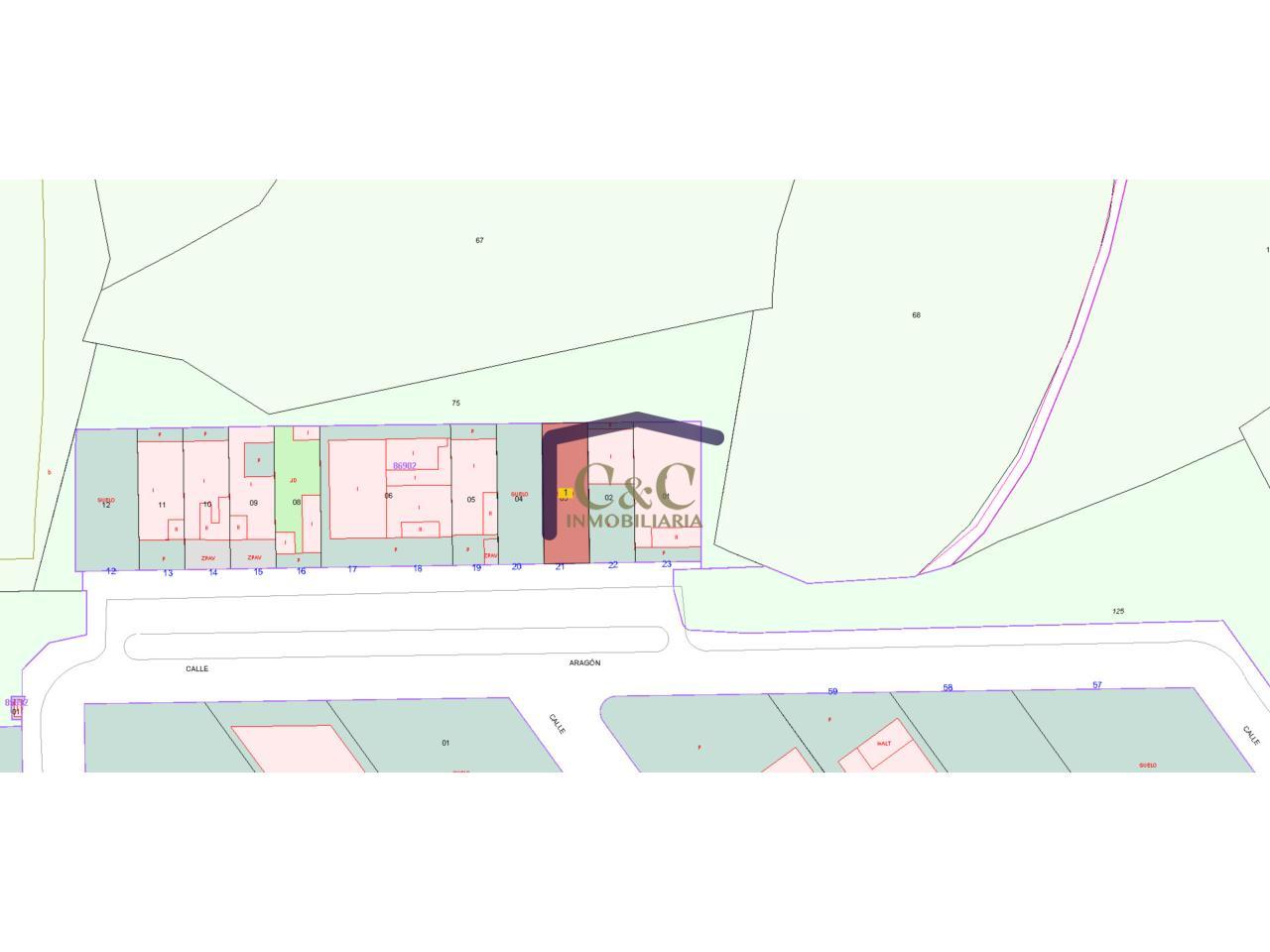 For sale of land in Manzanares