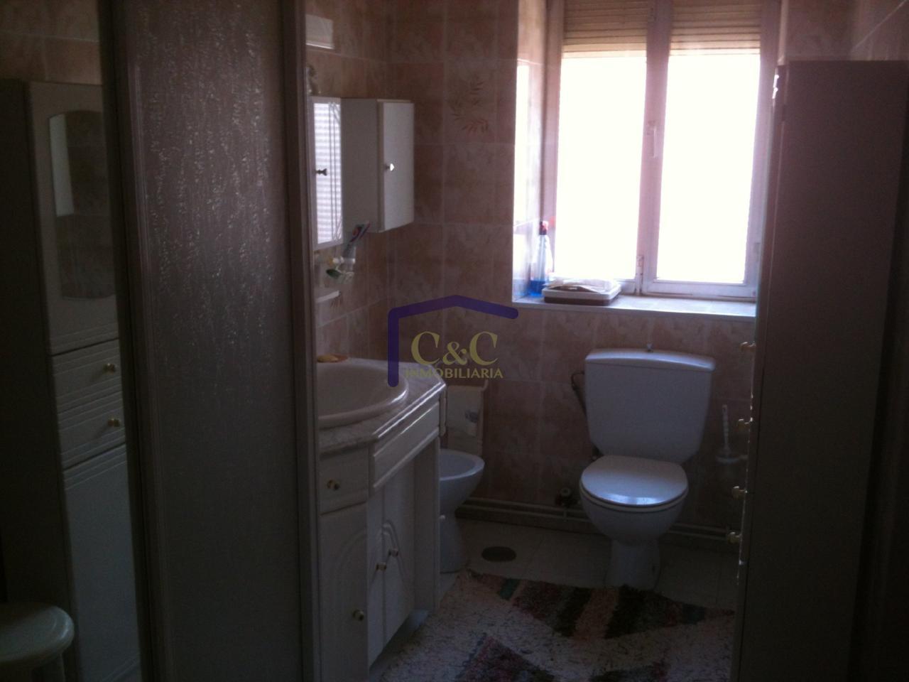 For sale of flat in Manzanares