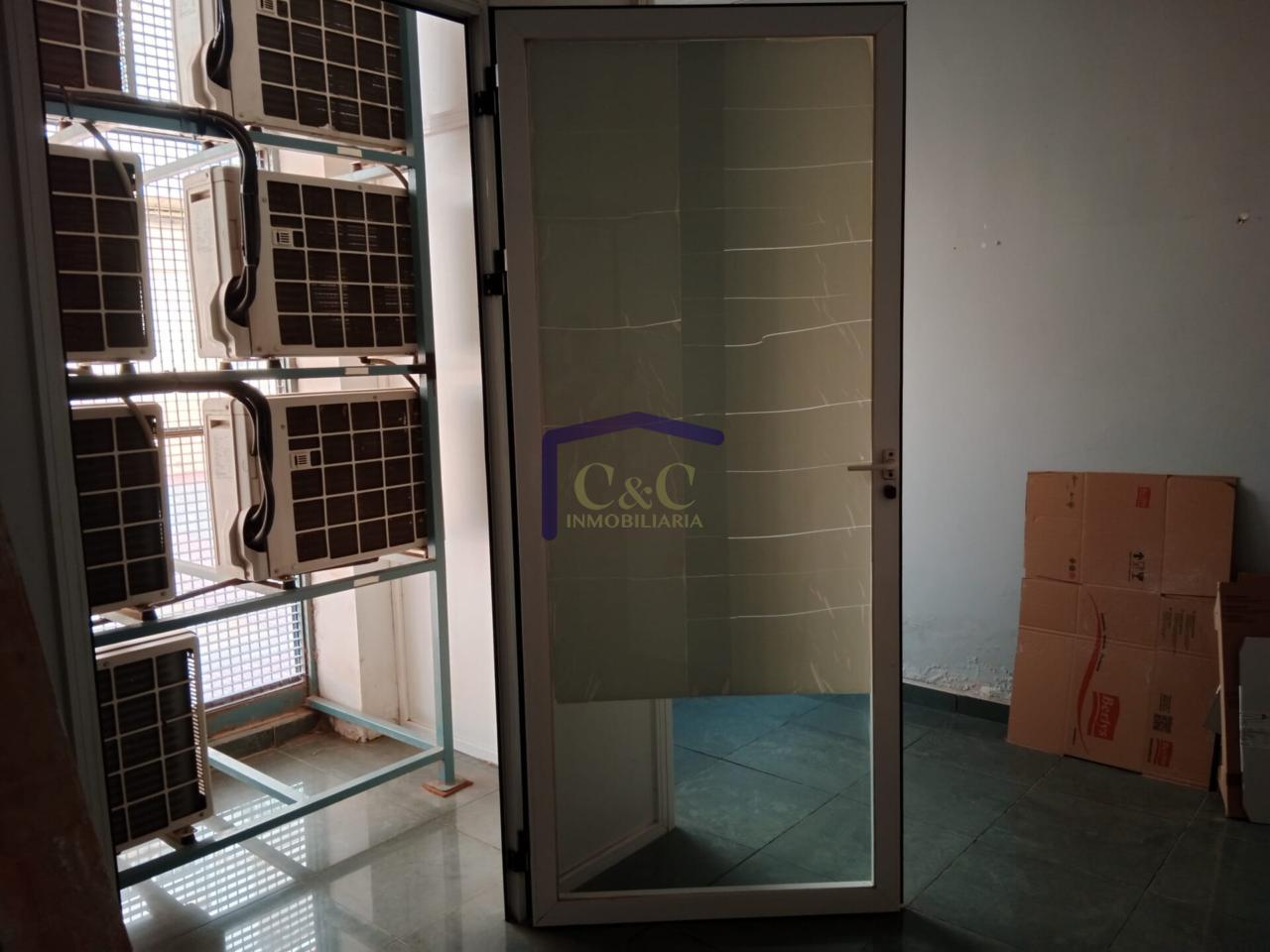Alquiler de local comercial en Manzanares