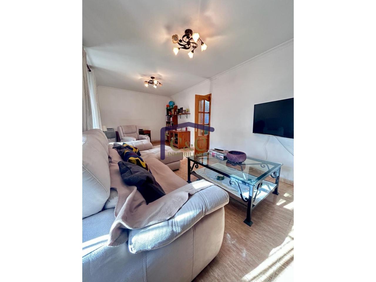 Venta de casa en Manzanares