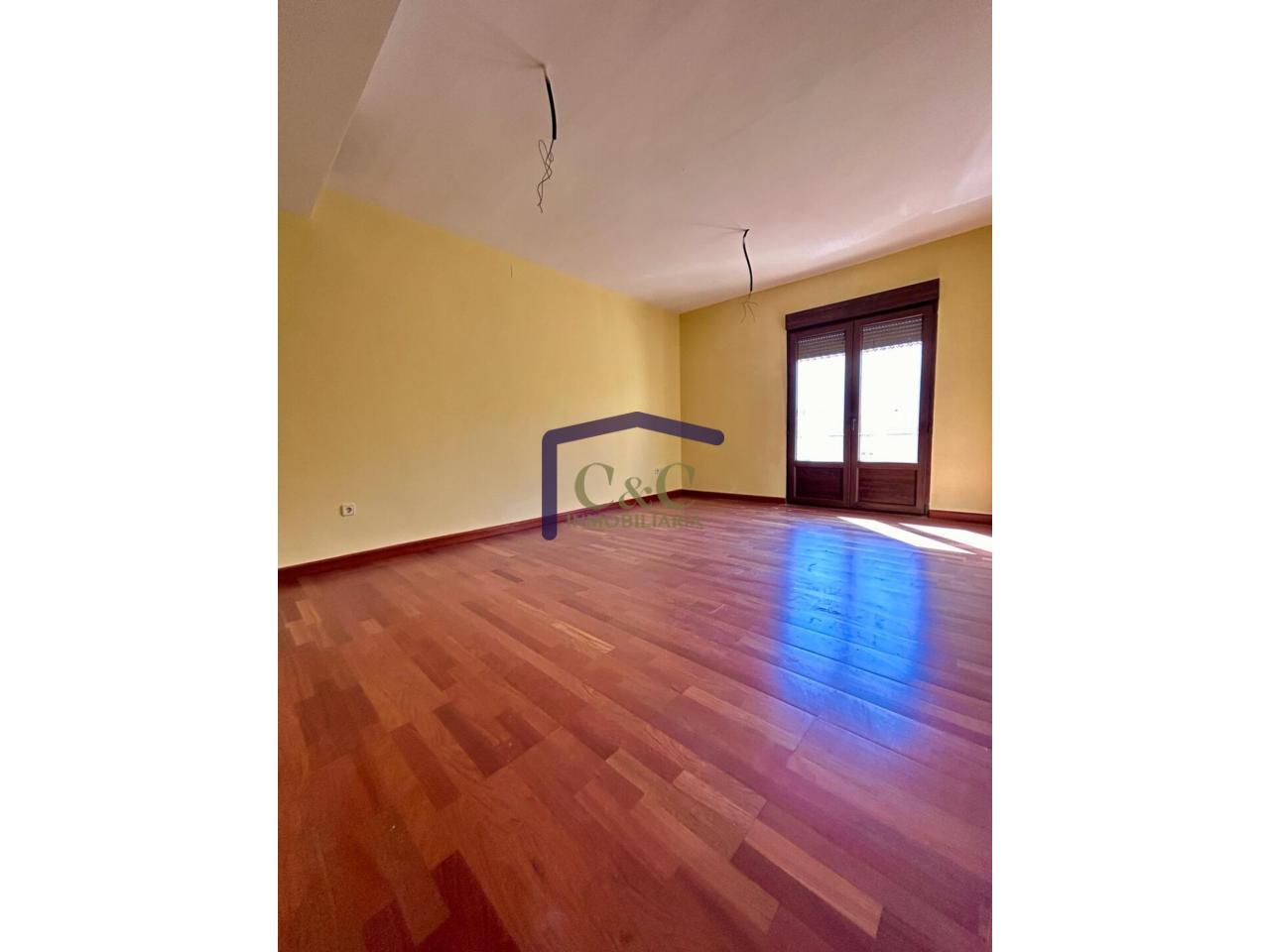 For sale of house in Manzanares