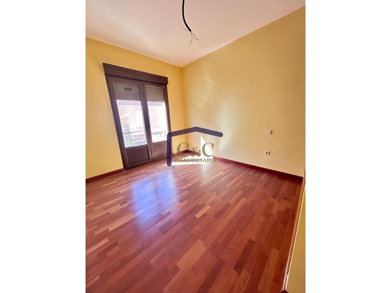 For sale of house in Manzanares