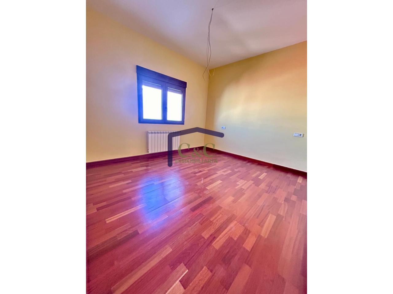For sale of house in Manzanares