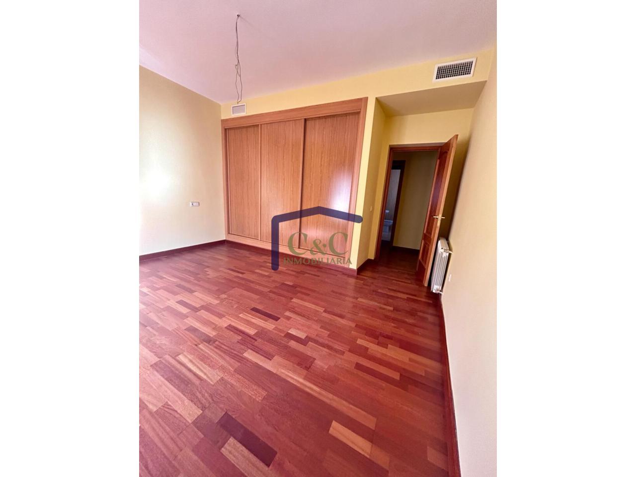 For sale of house in Manzanares