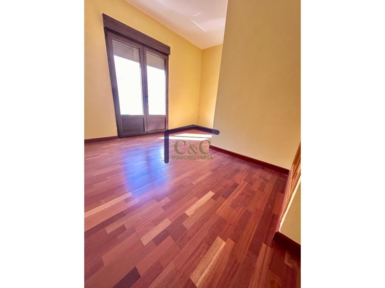 For sale of house in Manzanares