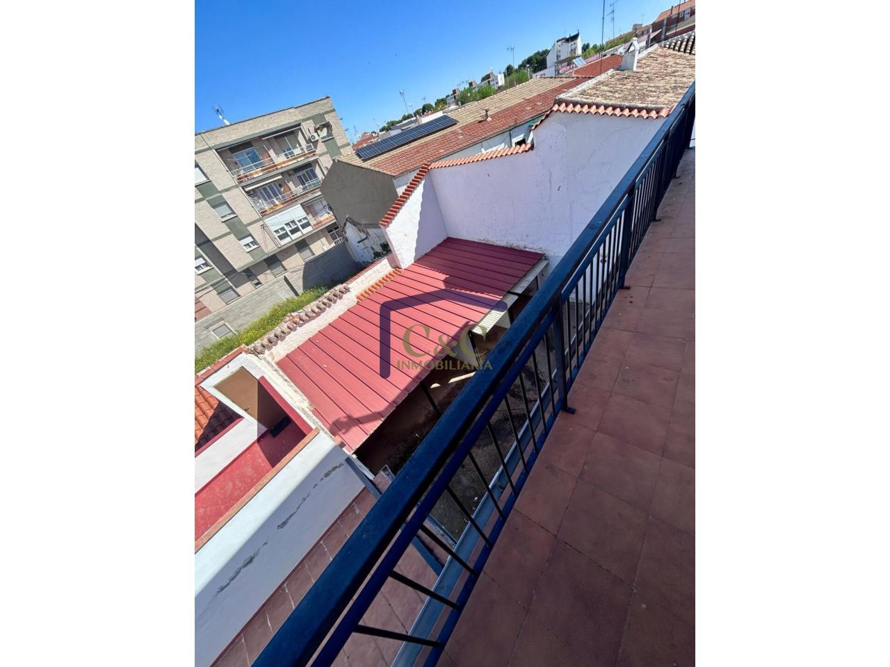 For sale of house in Manzanares