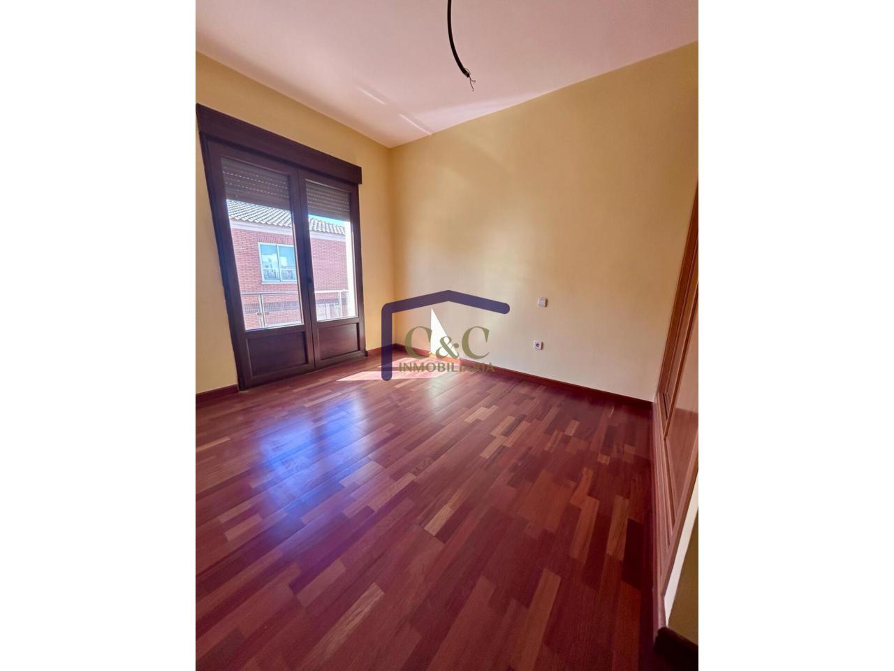 For sale of house in Manzanares