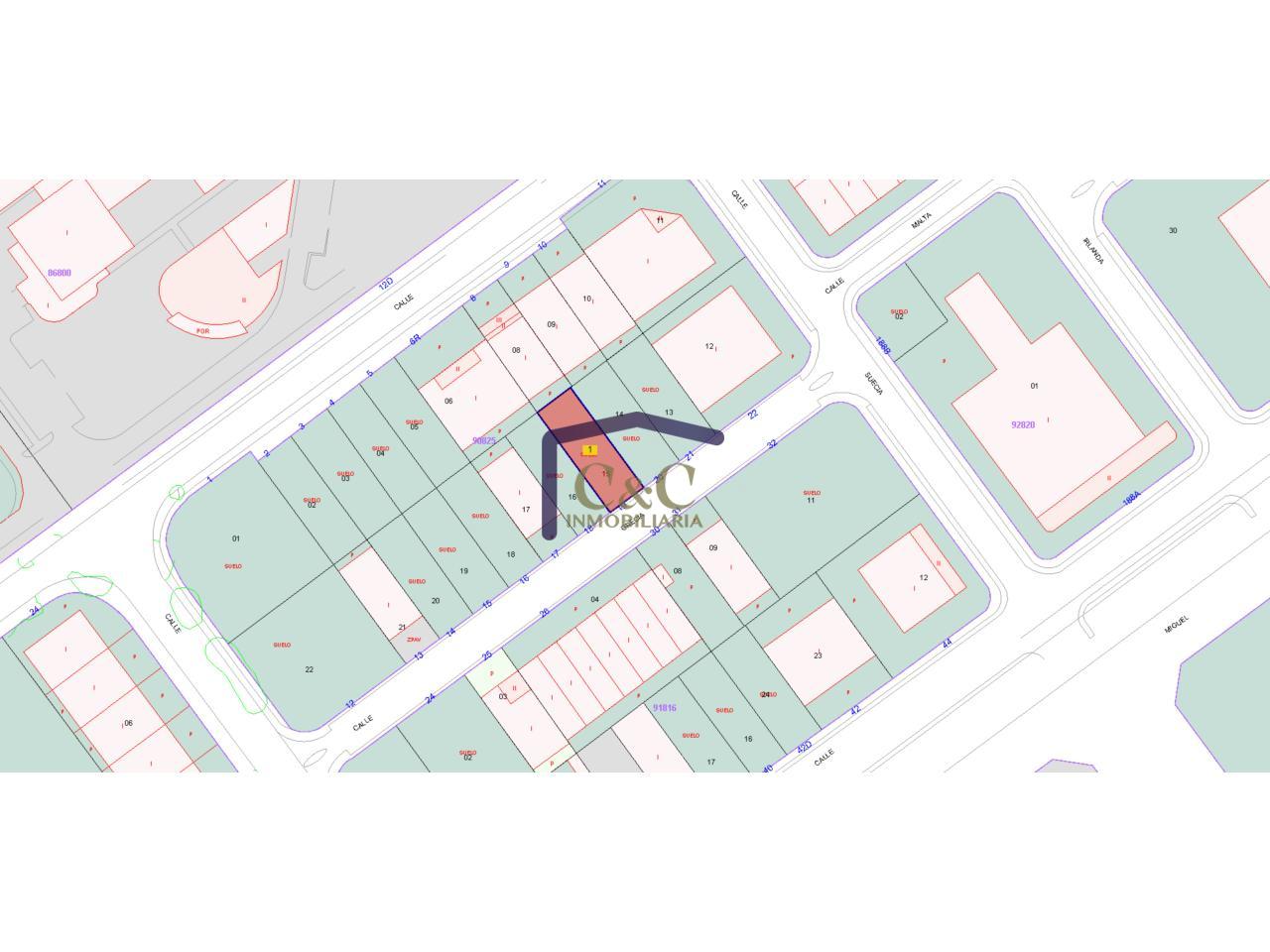 Venta de terreno en Manzanares