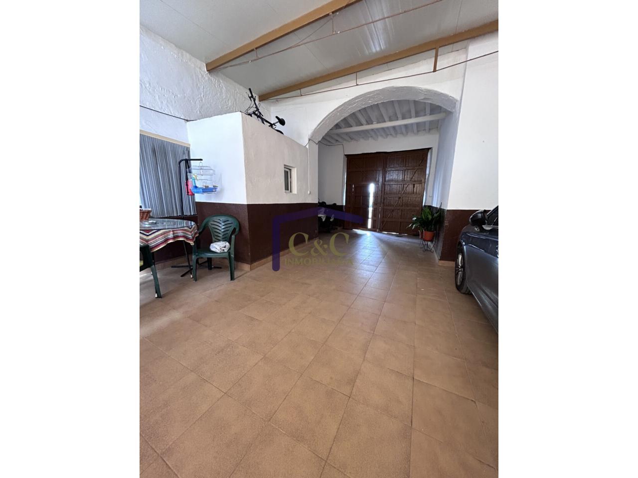 Venta de casa en Manzanares