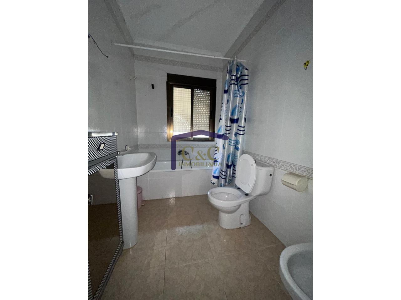 For sale of house in Manzanares