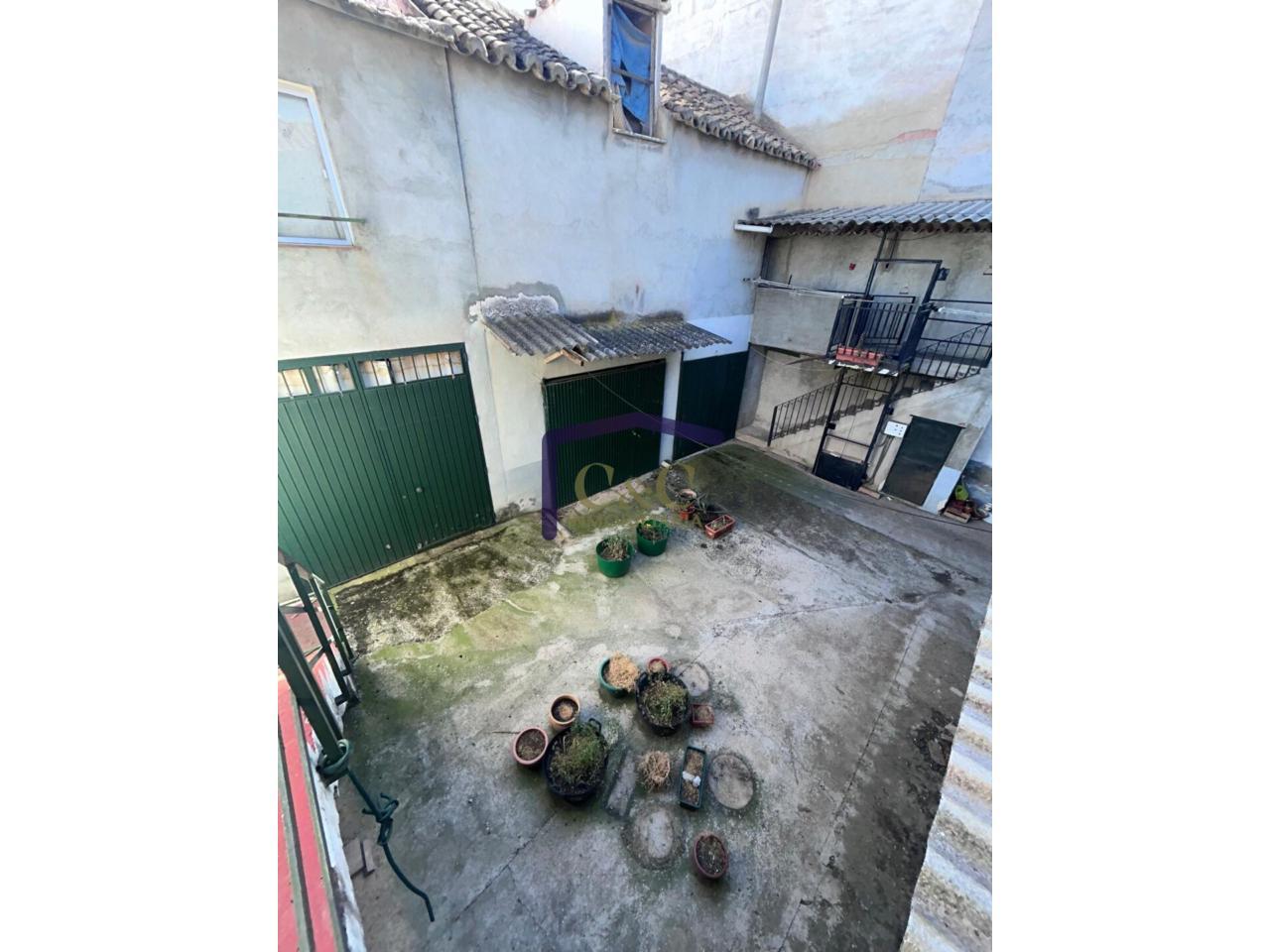 For sale of house in Manzanares