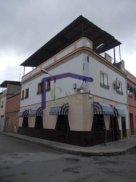 Venta de casa en Manzanares