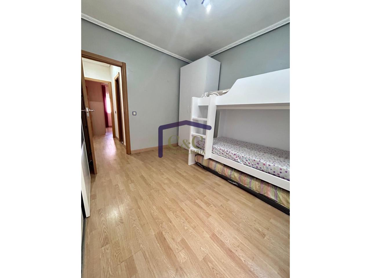 Venta de piso en Manzanares