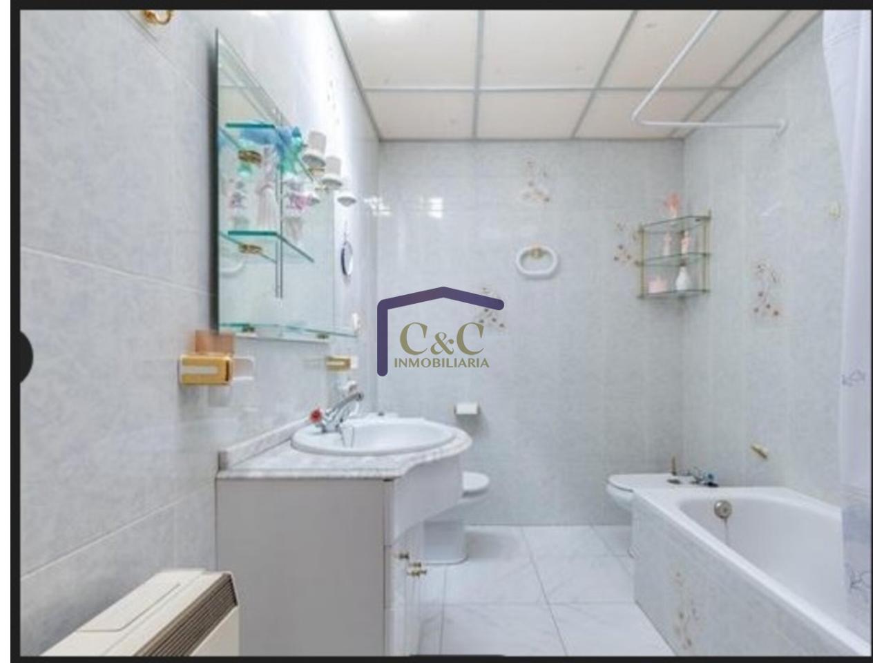 Venta de casa en Manzanares