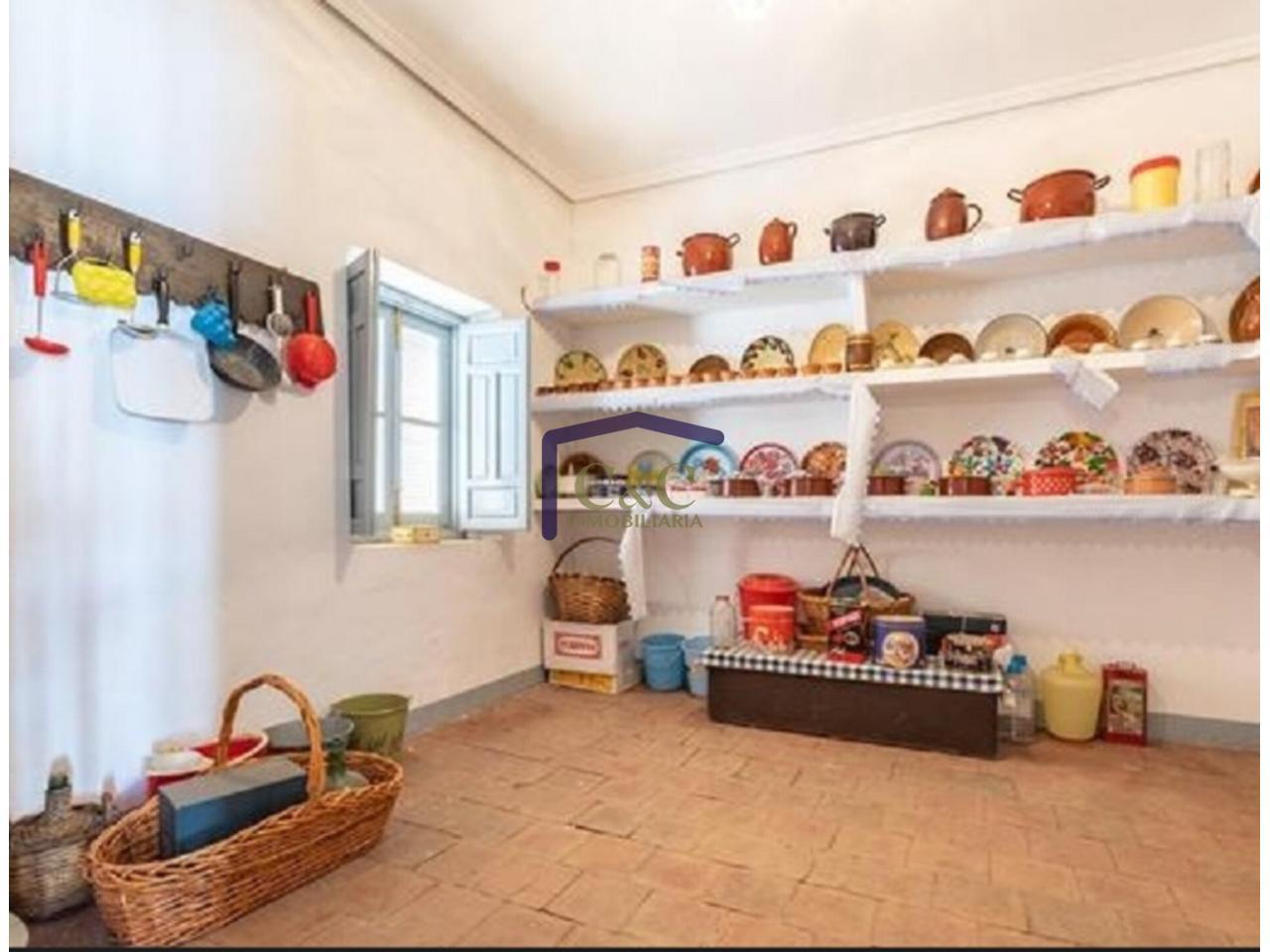 Venta de casa en Manzanares