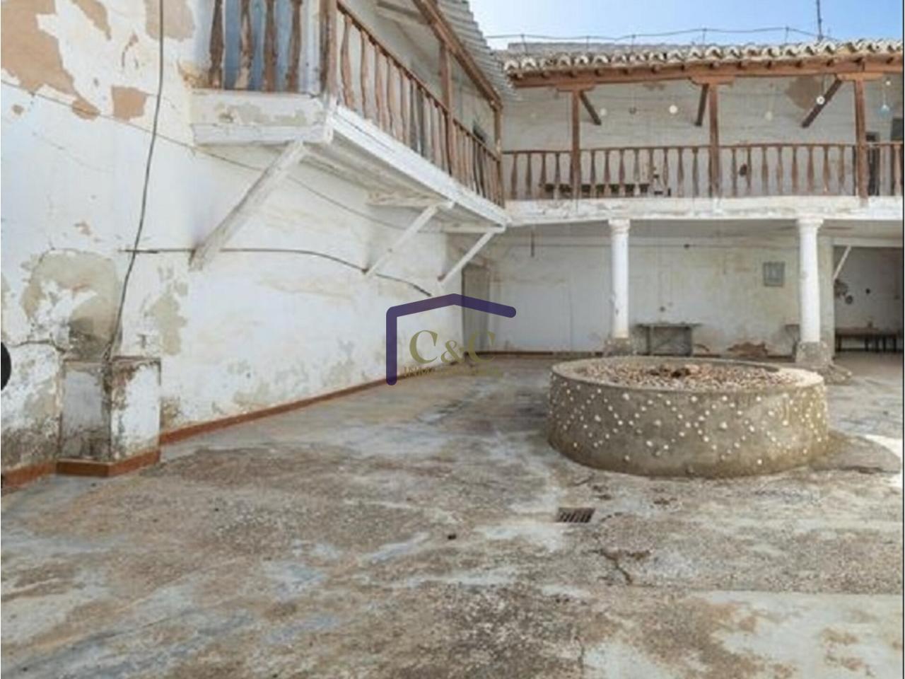Venta de casa en Manzanares