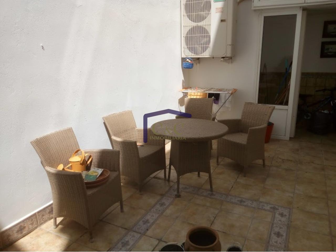 For sale of flat in Manzanares