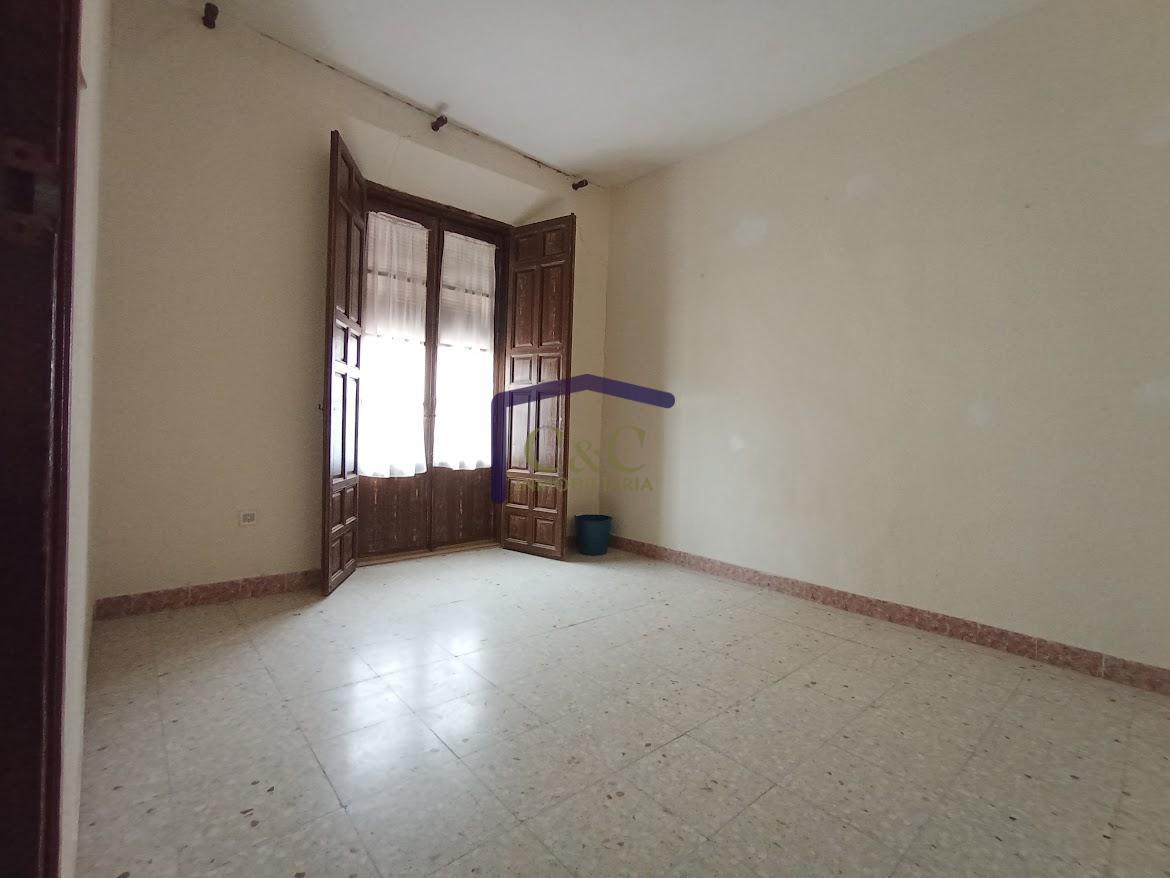 Venta de casa en Manzanares