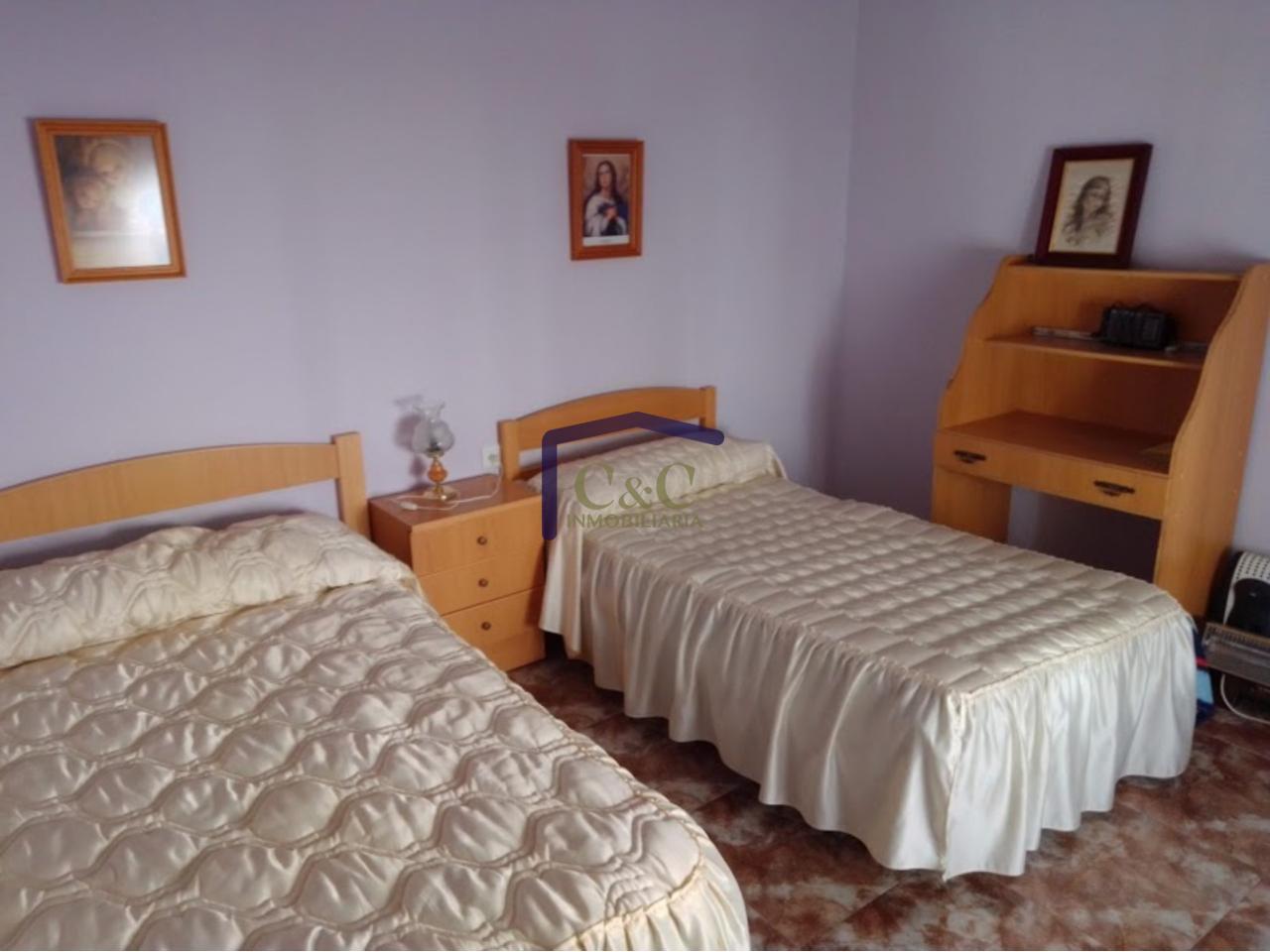 Venta de casa en Manzanares