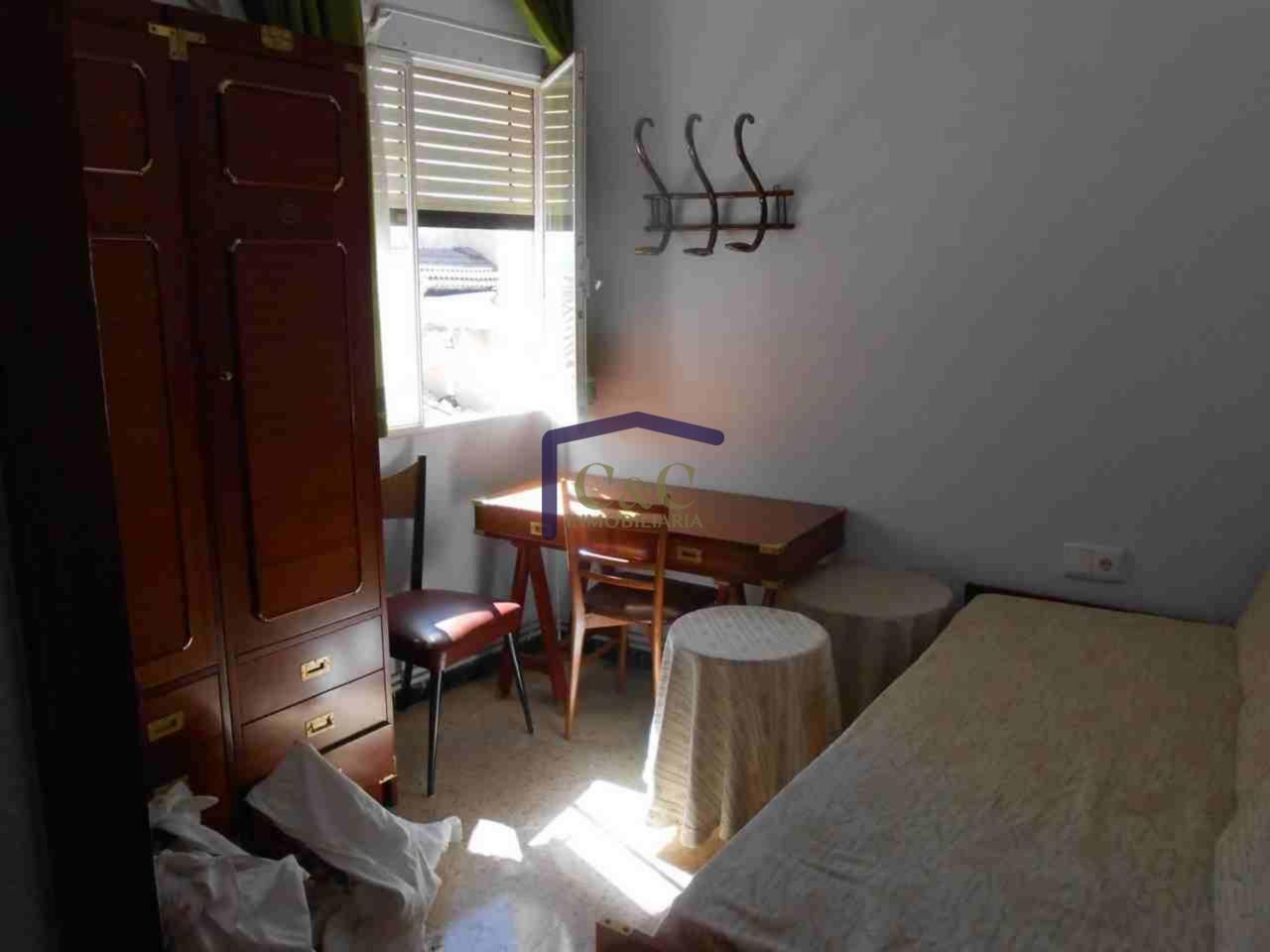 For sale of flat in Manzanares