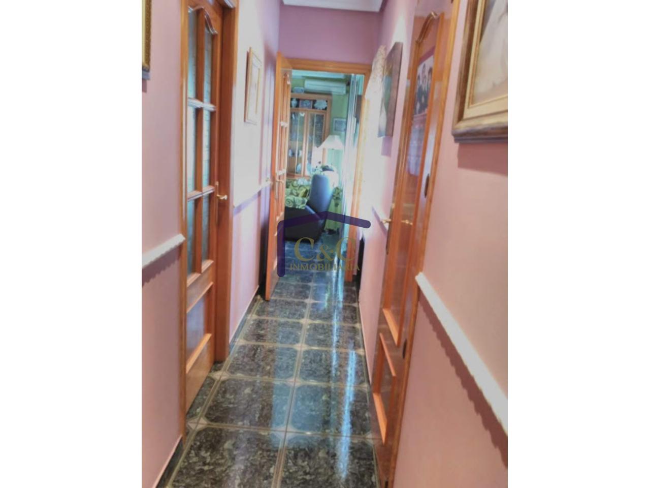 For sale of house in Manzanares