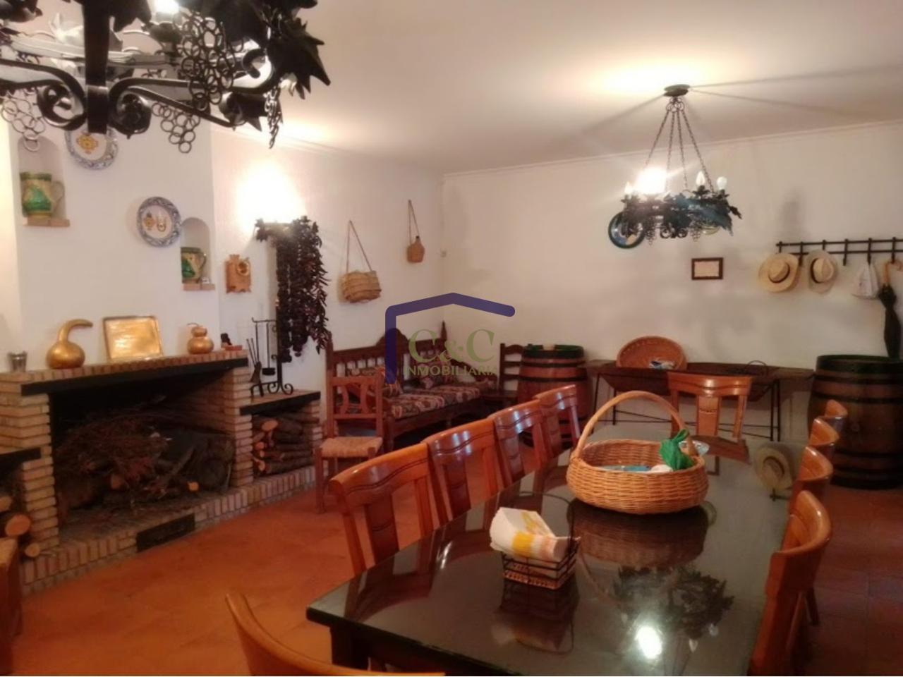 Venta de casa en Valdepeñas