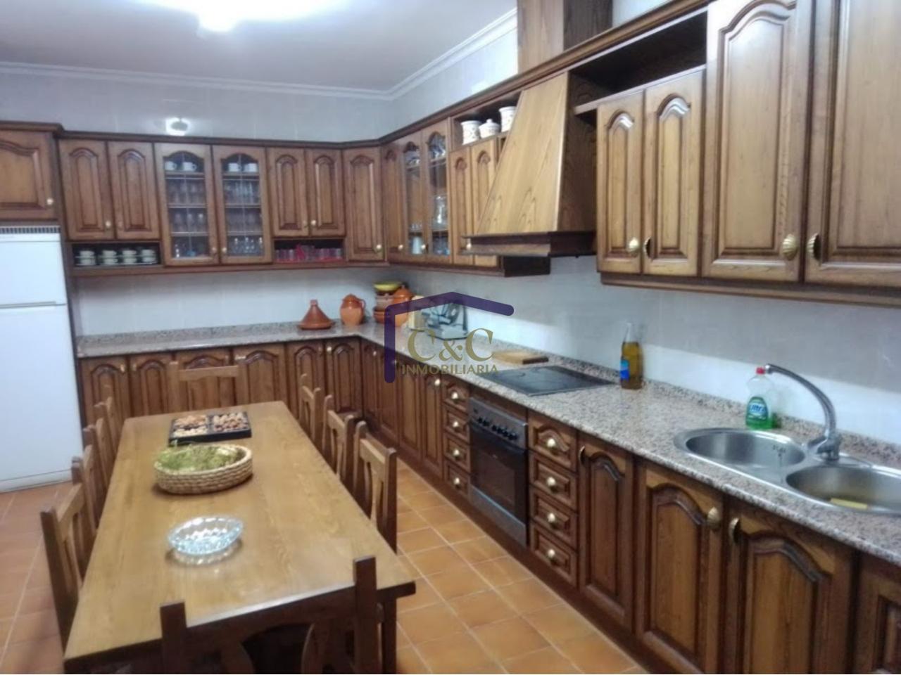 Venta de casa en Valdepeñas