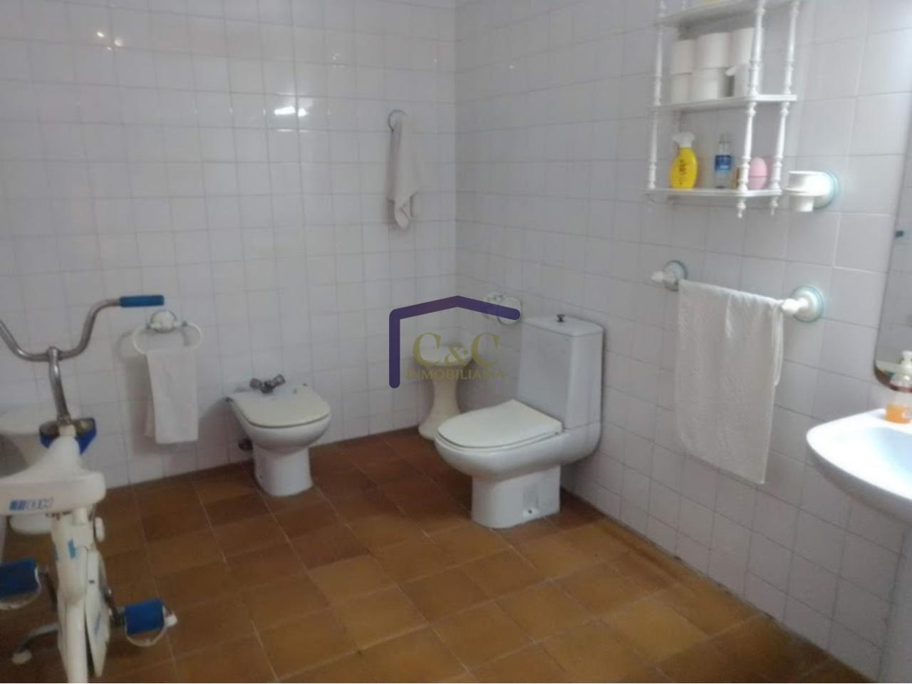 Venta de casa en Valdepeñas