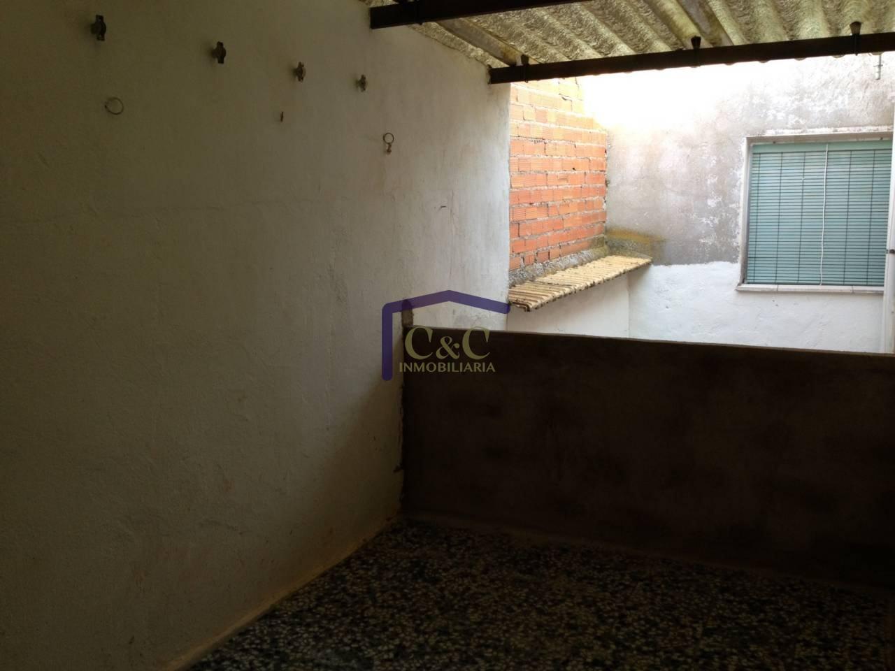 For sale of flat in Manzanares