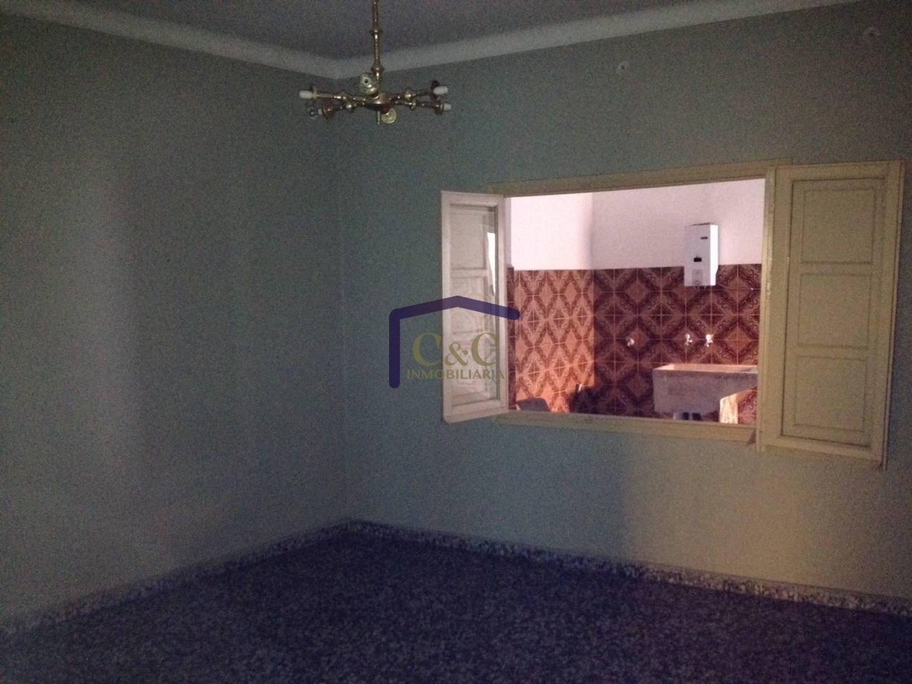 For sale of flat in Manzanares