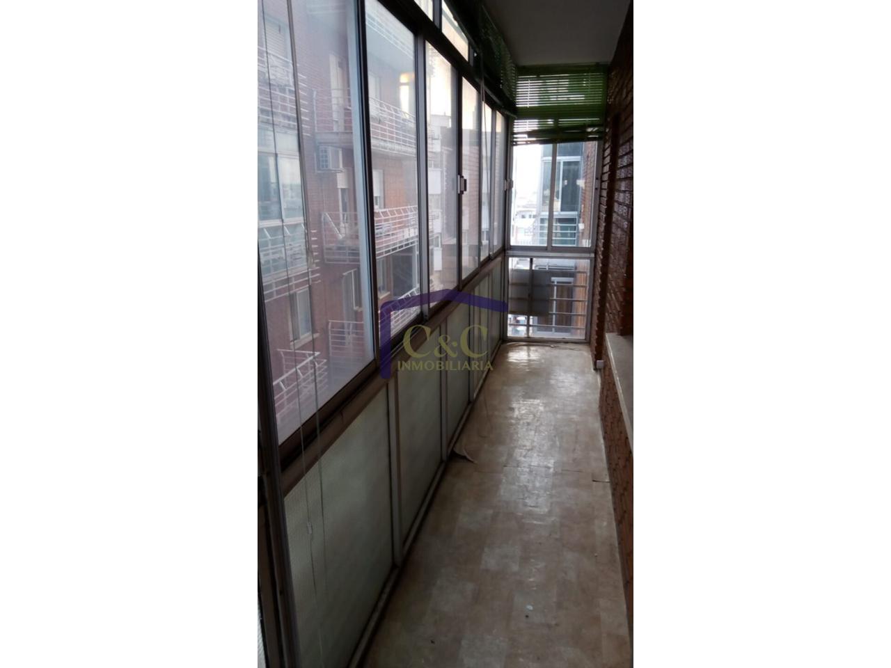 For sale of flat in Manzanares
