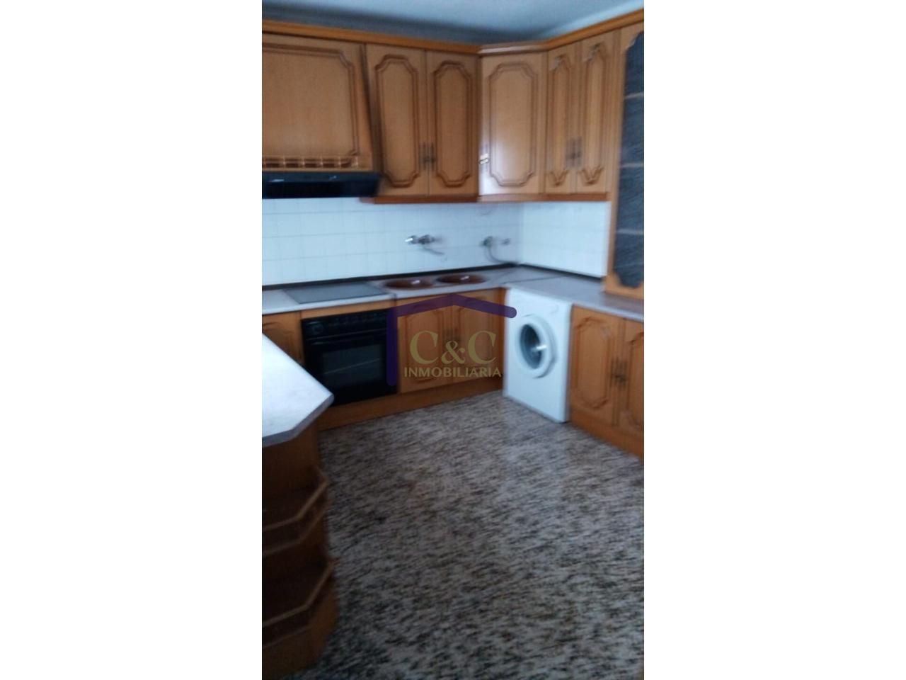 For sale of flat in Manzanares
