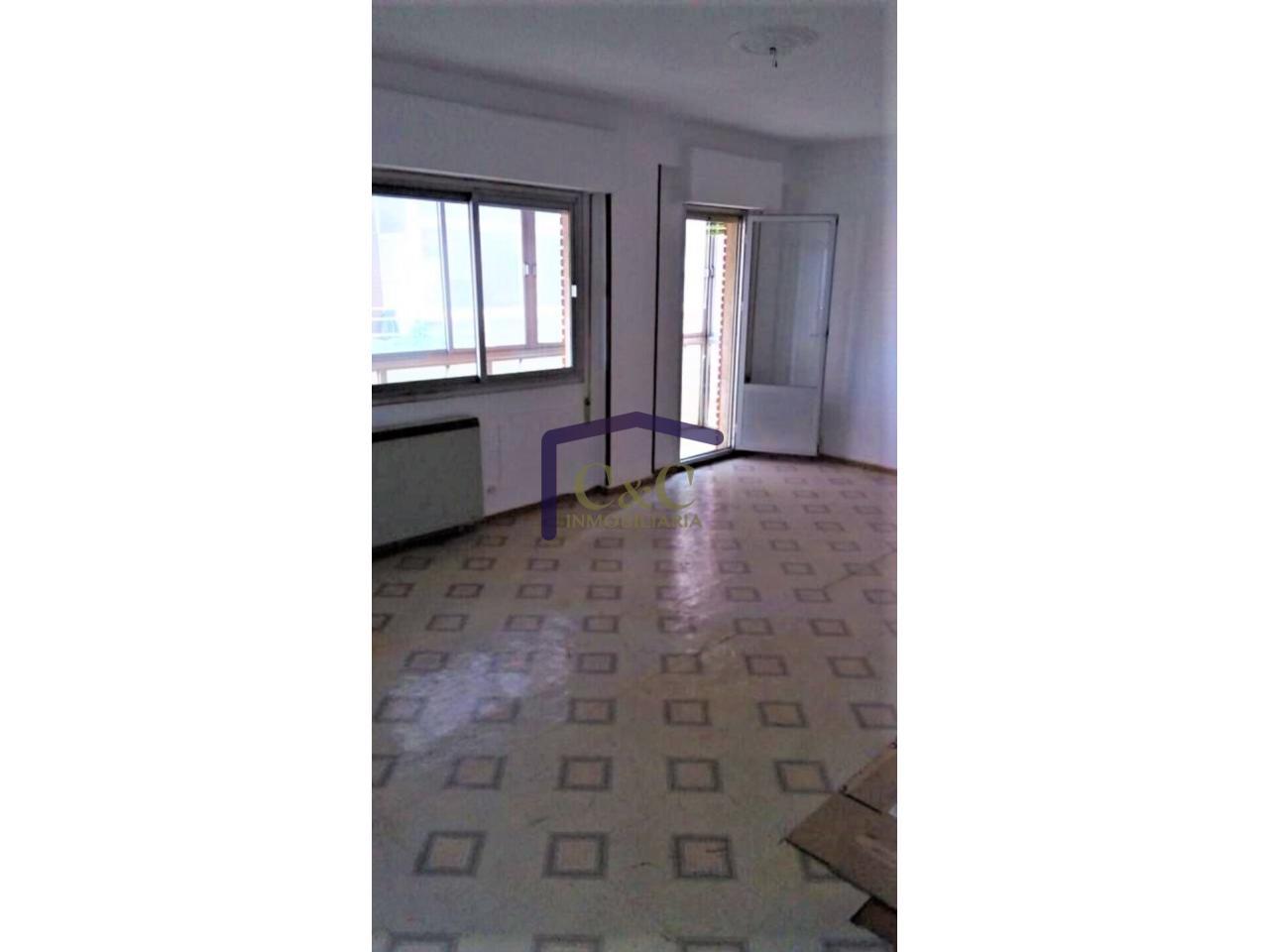 For sale of flat in Manzanares