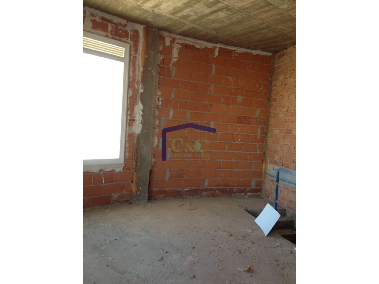 For sale of commercial in Manzanares