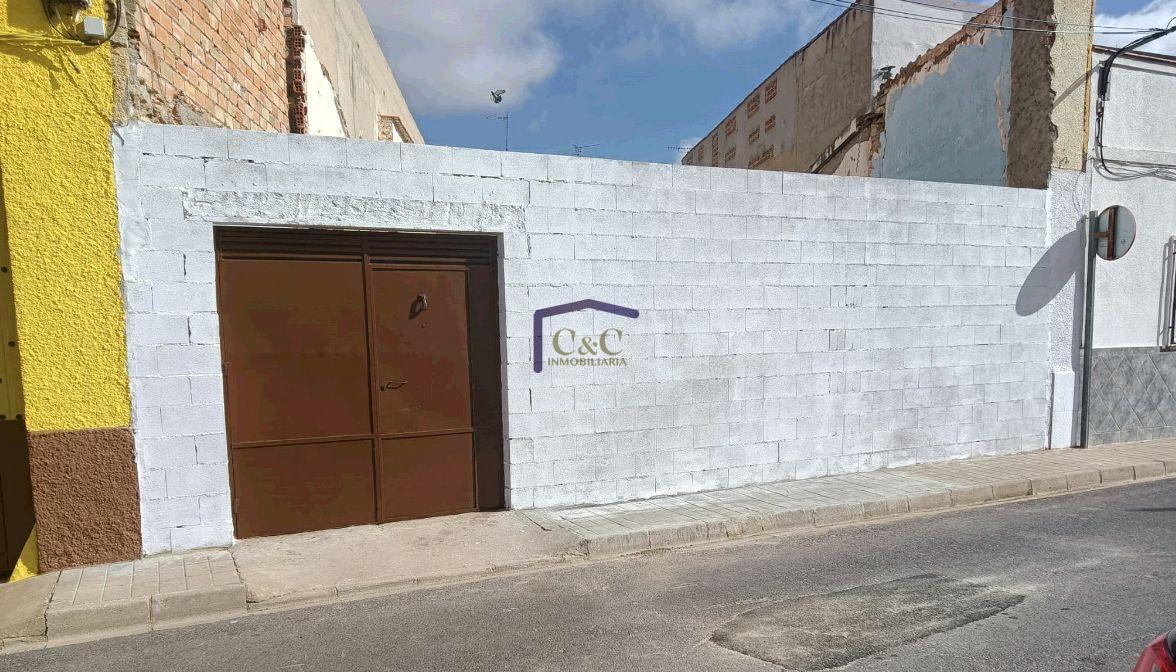 Venta de terreno en Manzanares