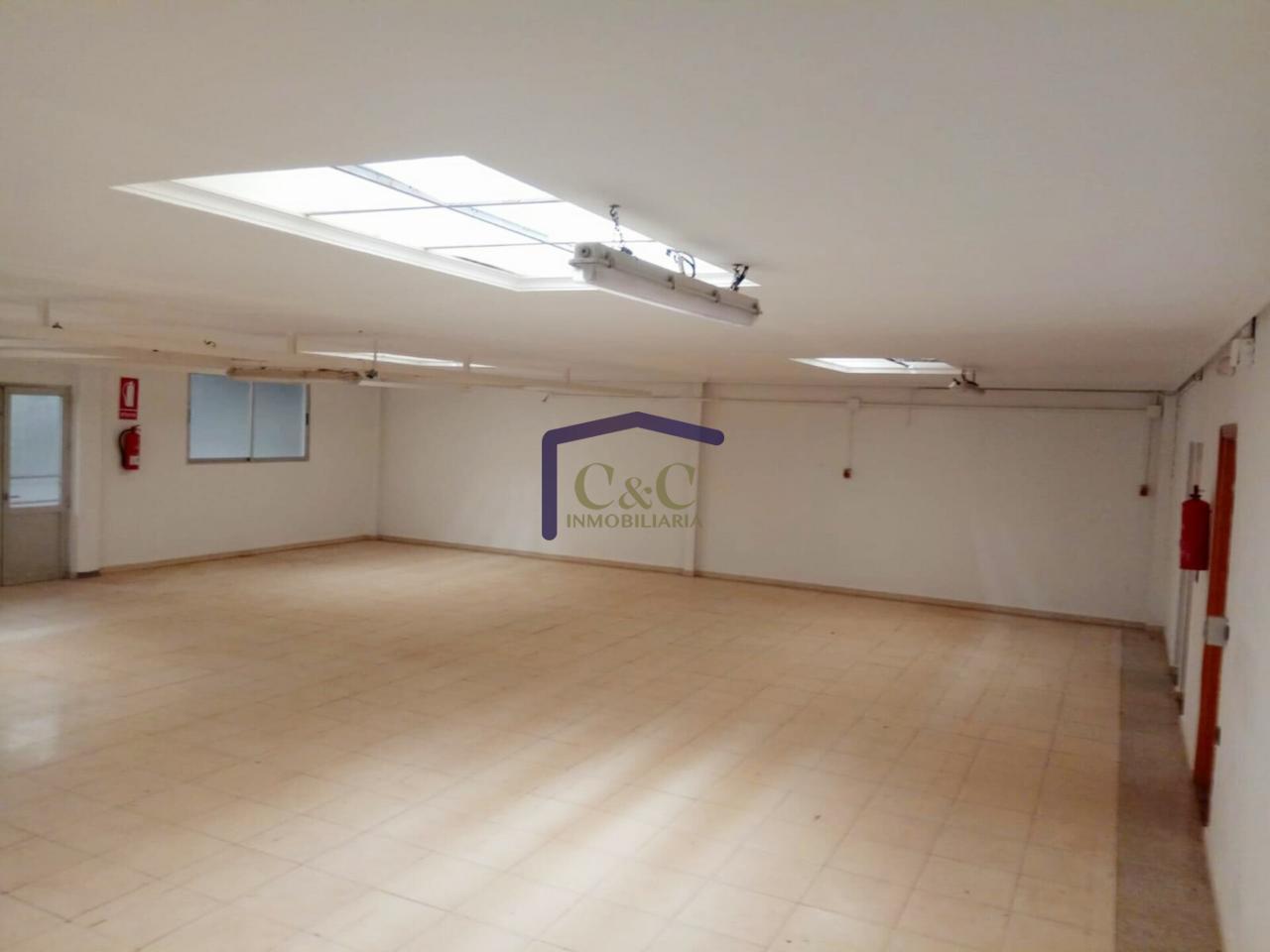 Venta de nave en Manzanares