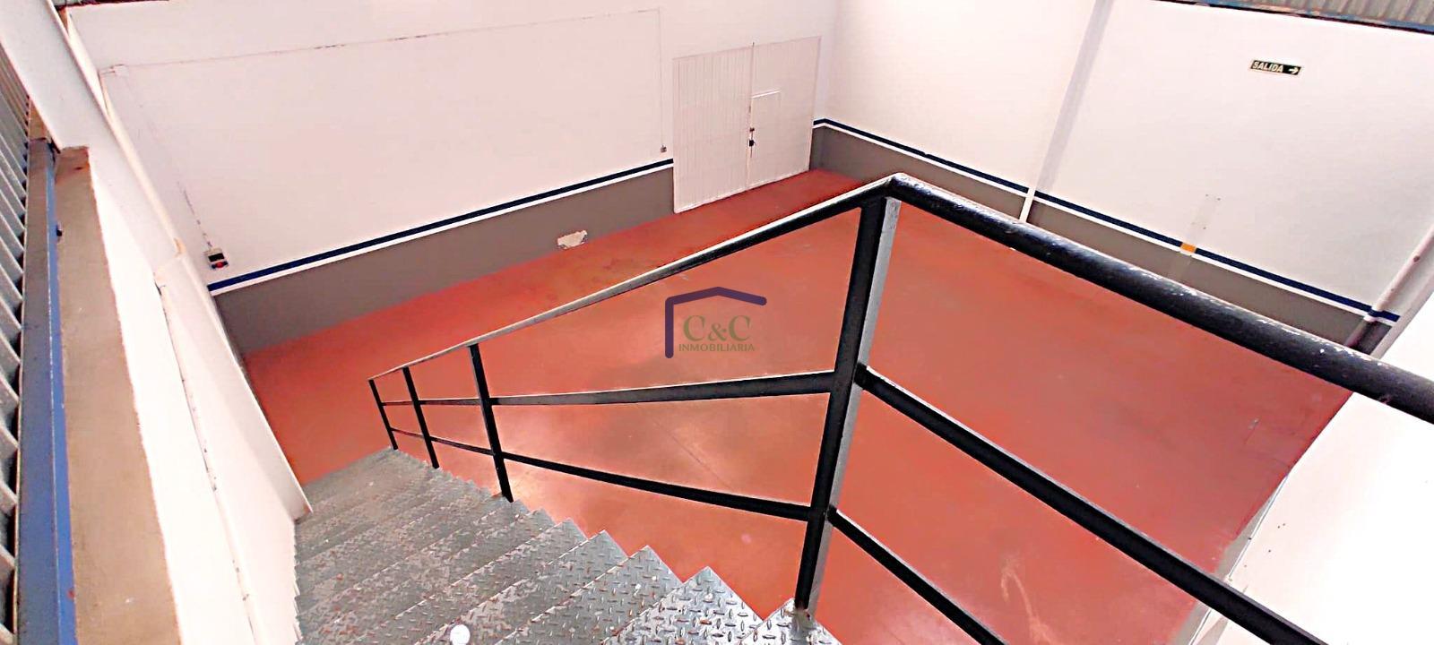 Venta de nave en Manzanares