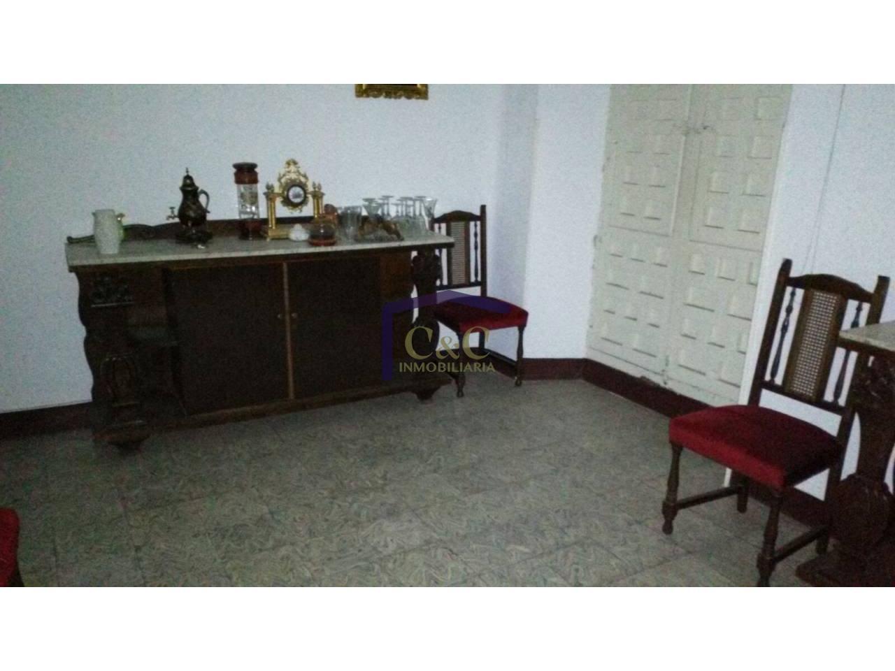 For sale of house in Manzanares