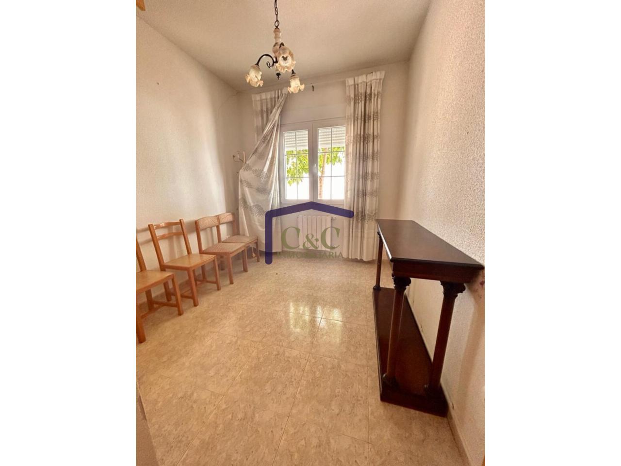 For sale of house in Manzanares