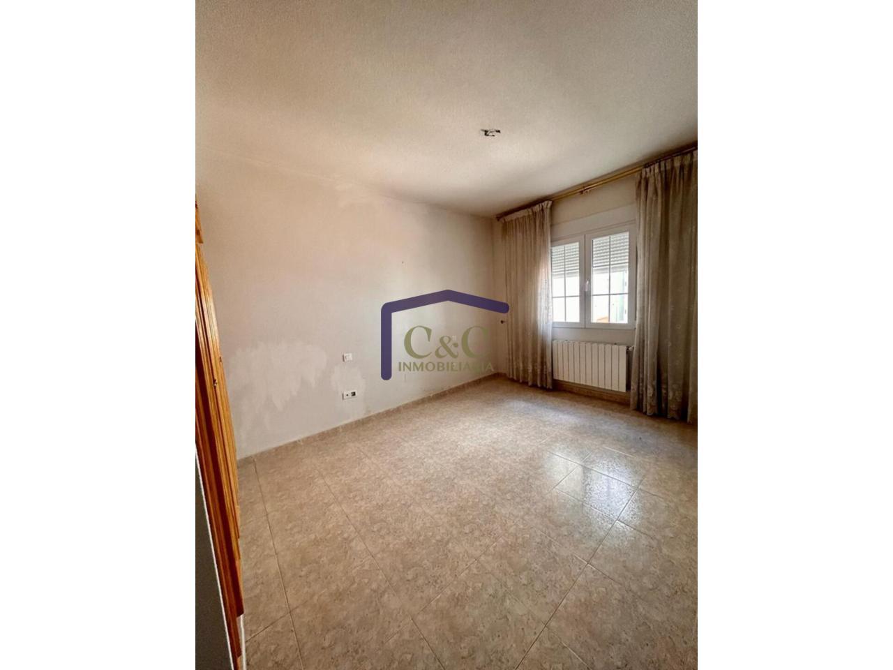 For sale of house in Manzanares