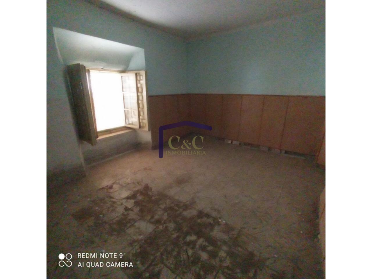 For sale of house in Manzanares