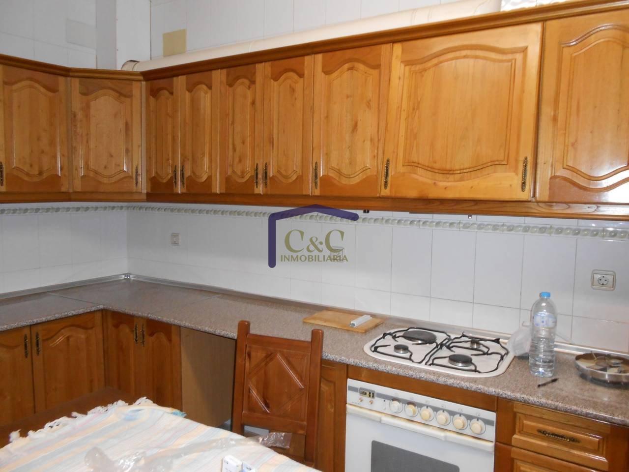 For sale of house in Membrilla