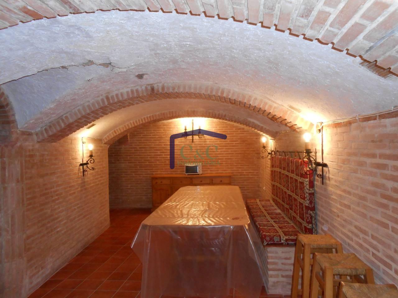 For sale of house in Membrilla