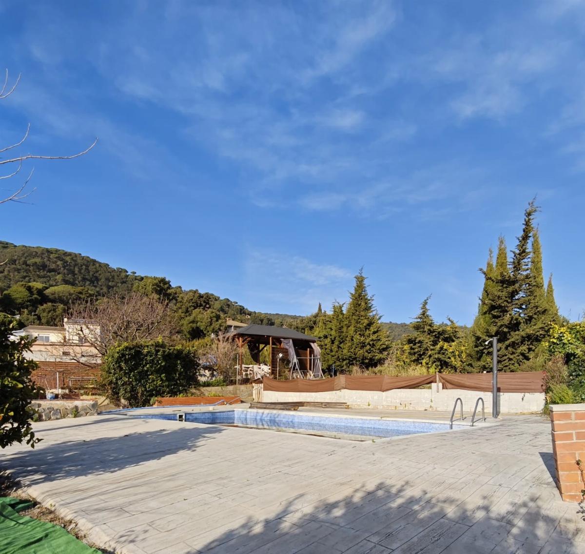 For sale of land in Sant Cebrià de Vallalta