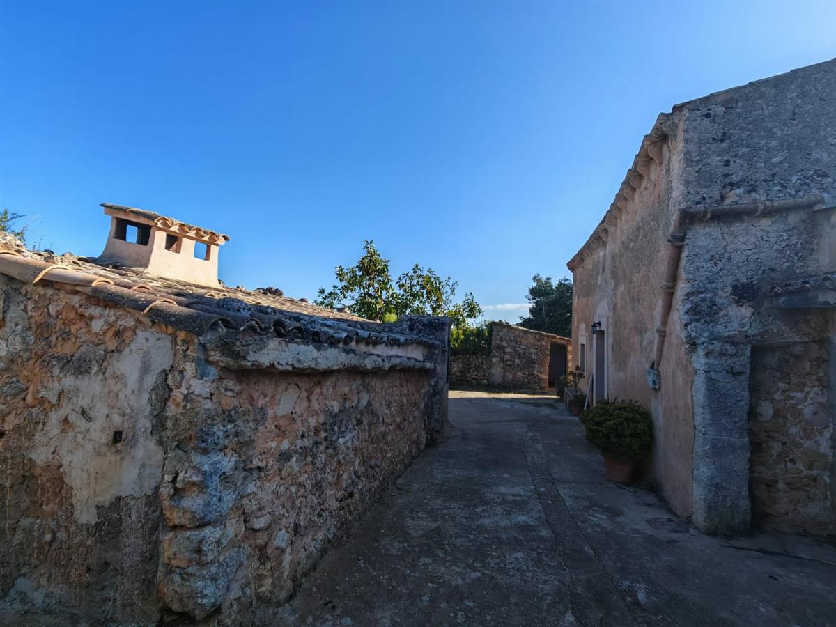 For sale of house in Costitx