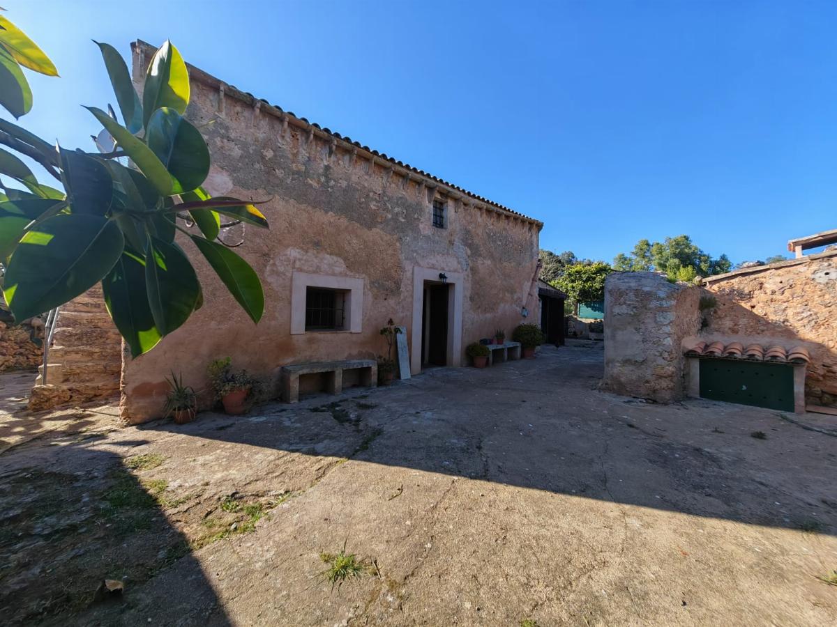 For sale of house in Costitx