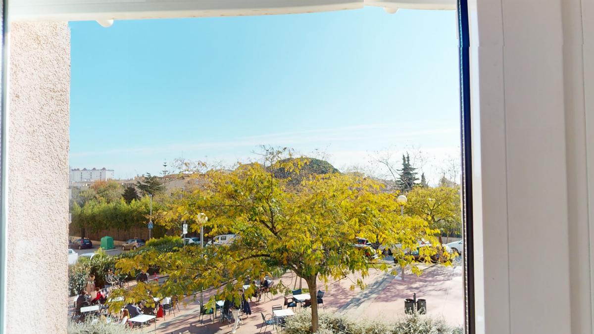 For sale of duplex in Canet de Mar
