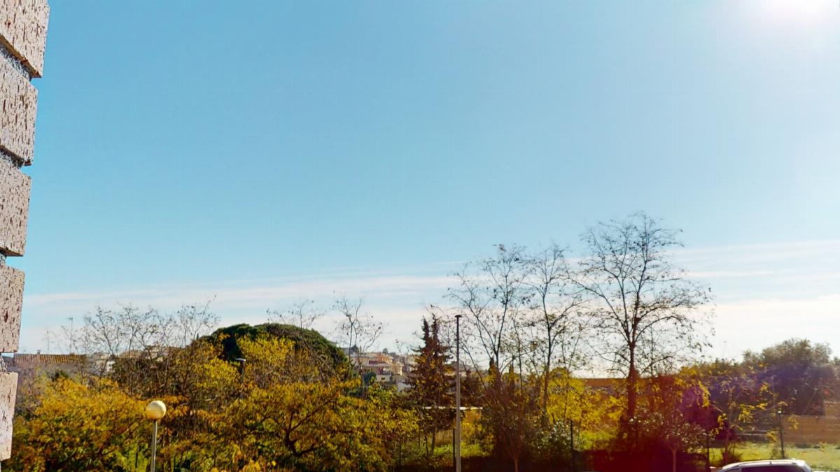 For sale of duplex in Canet de Mar