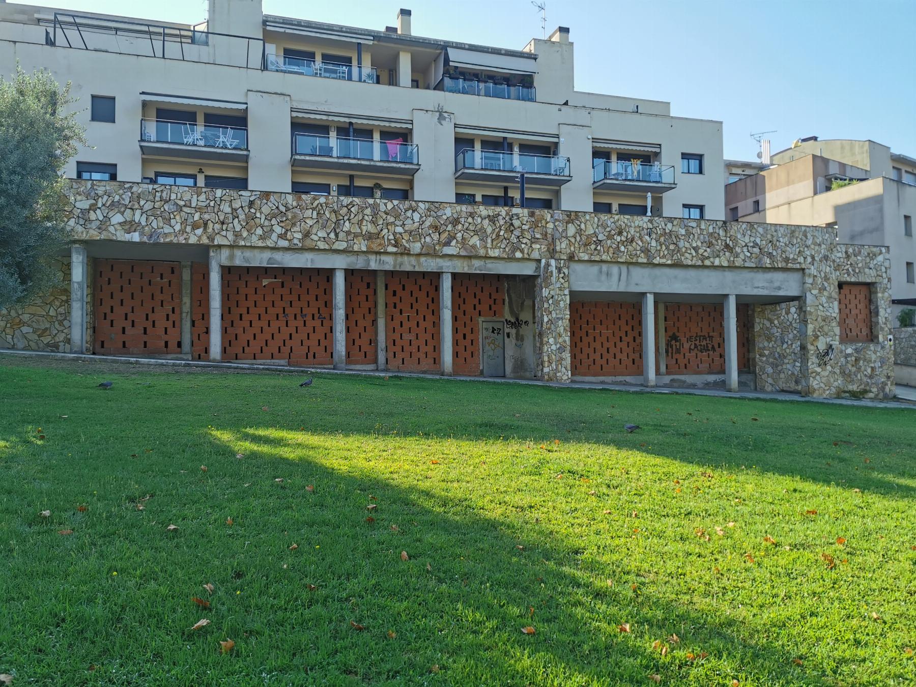 For sale of garage in Canet de Mar